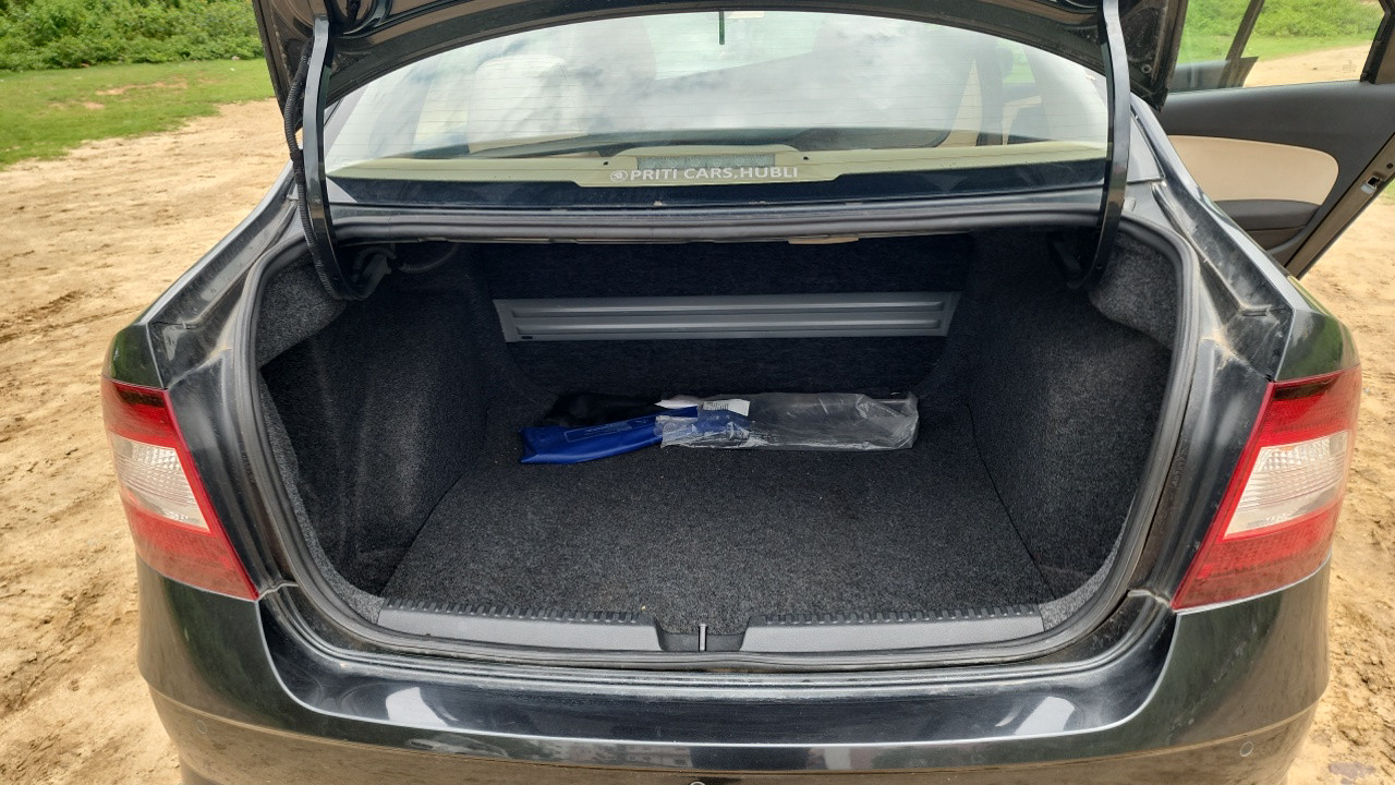 Rear Boot Open