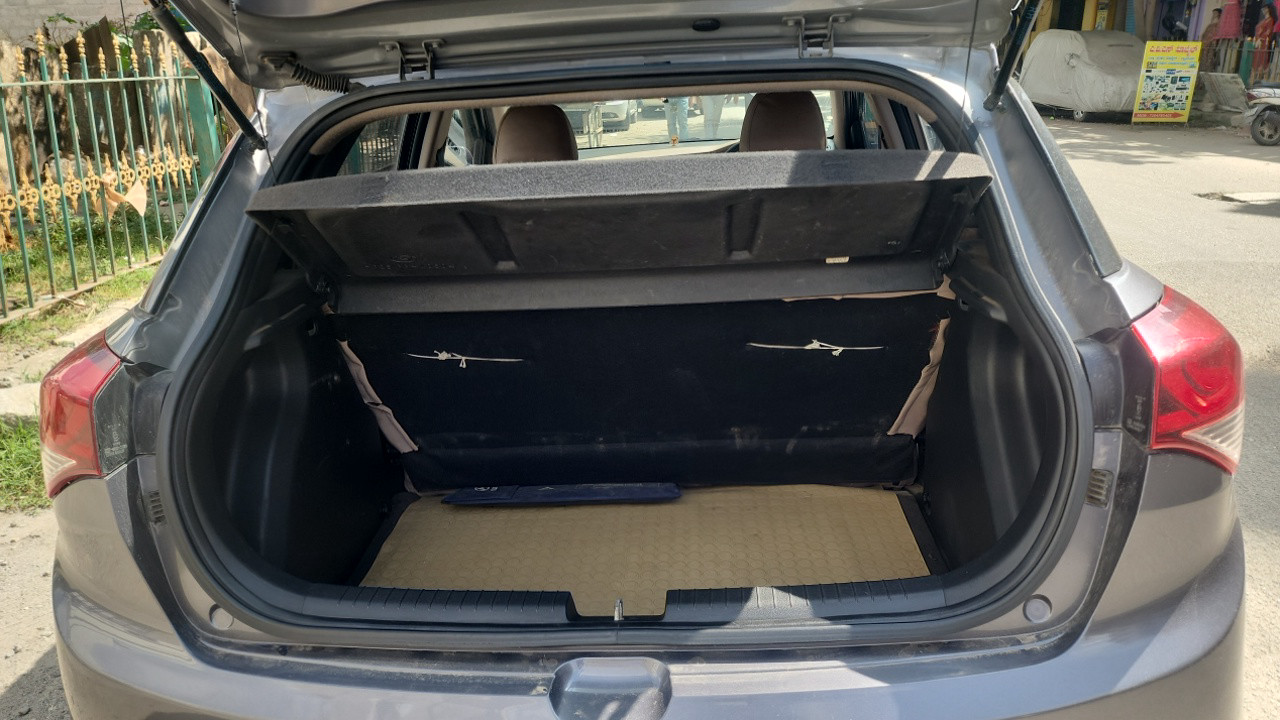 Rear Boot Open