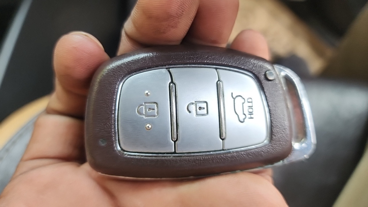 Keys and Remote