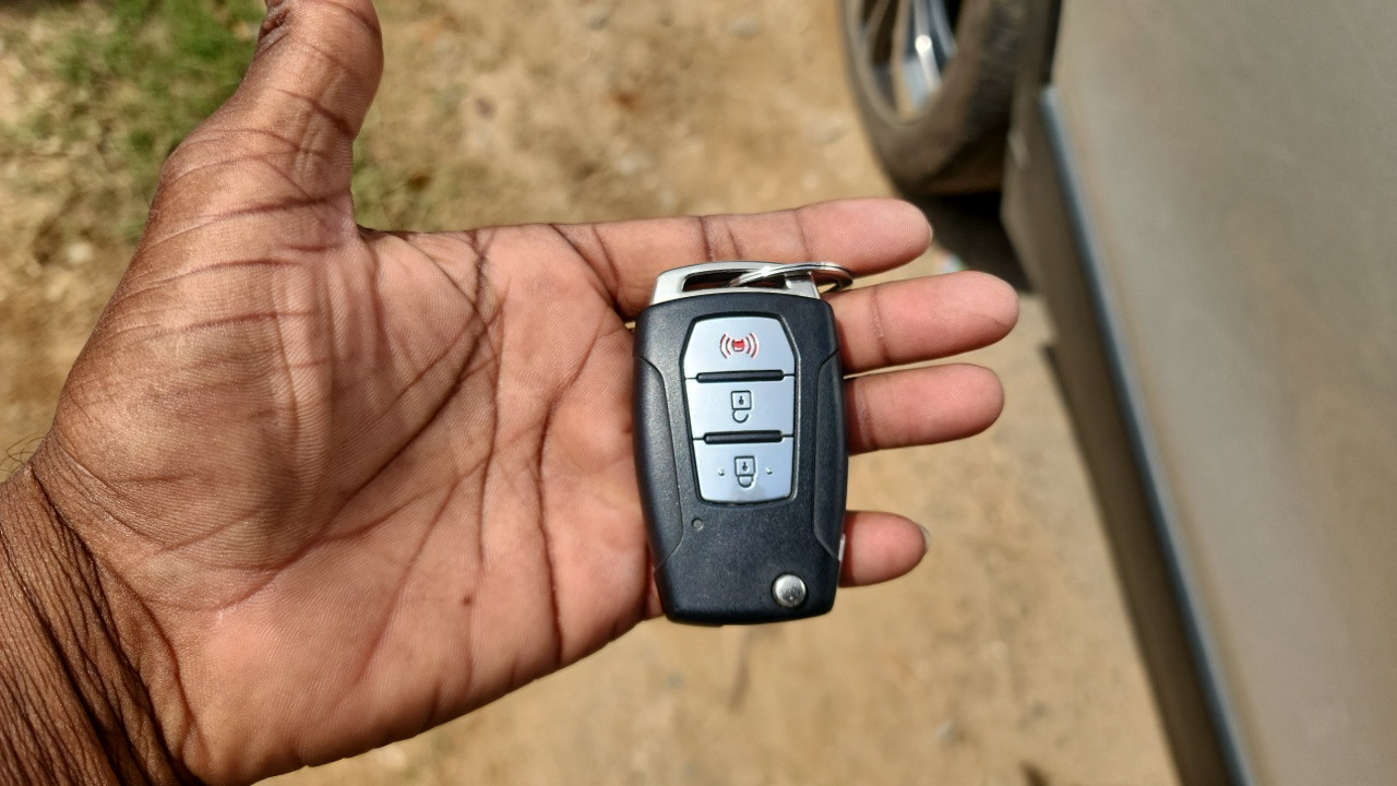 Keys and Remote