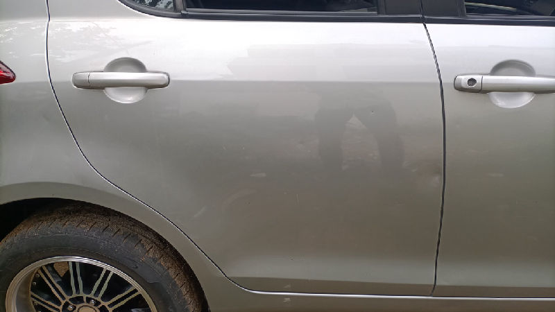 Right Rear Door Condition