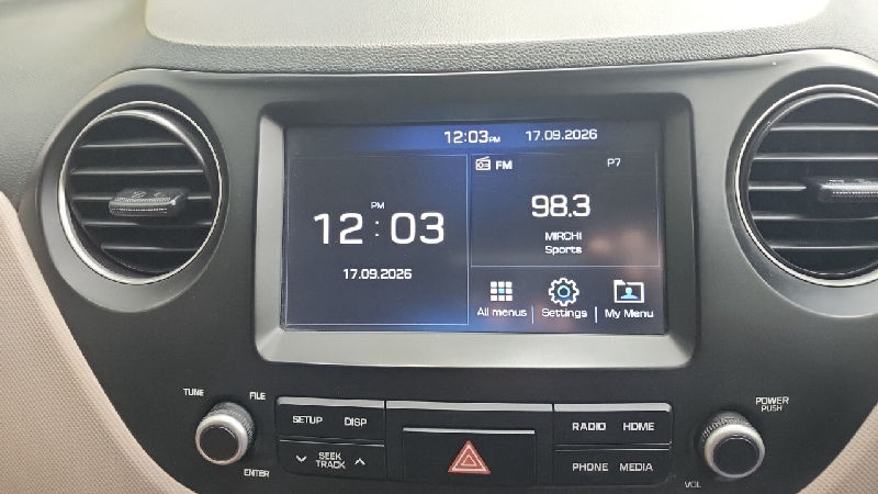 Infotainment Touchscreen Operation