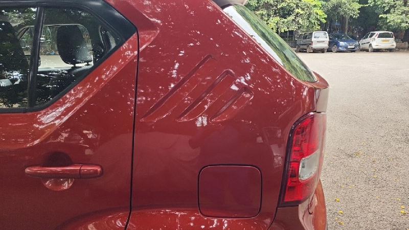 Left Rear Quarter Panel Condition