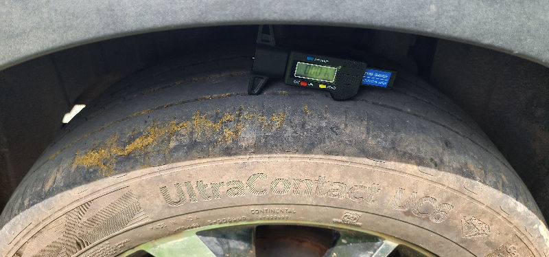 Right Rear Tyre Condition and Tread Depth