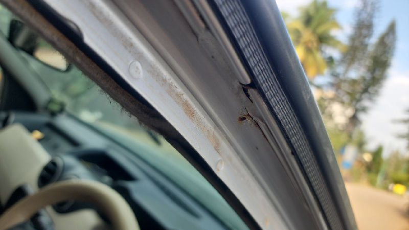 Right A-Pillar Condition